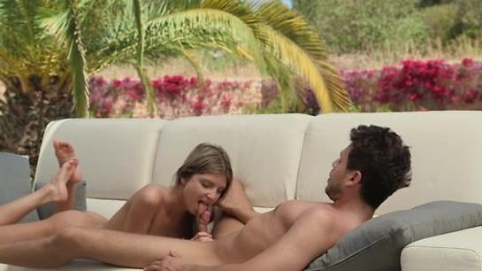 Gina Receives An Incredible Cunnilingus In A Sexy Flexible Position
