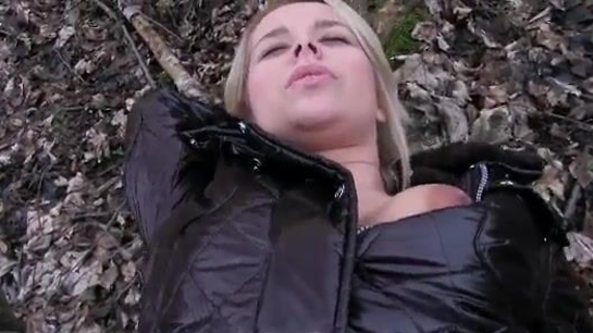 She Agreed To Fuck On Camera For Good Cash!
