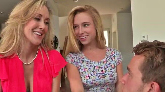 Mature Slut And Teen Surprise Naked Guy With Threesome!