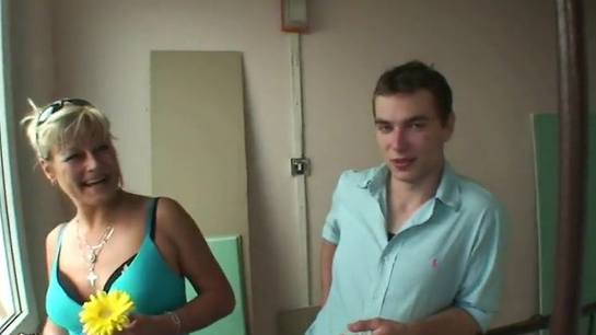 Two Friends Seduced Mature Czech MILF And Took Turns Pounding Her!