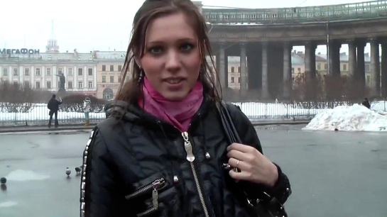 Simple Russian Girl Fucked In Toilet For $100!