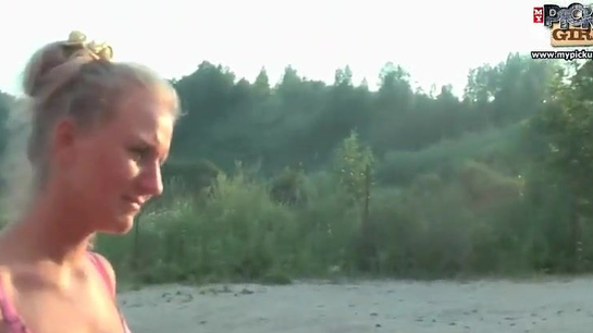 Lonely Girl Sunbathing On The Beach Got Picked Up And Fucked By Pros!
