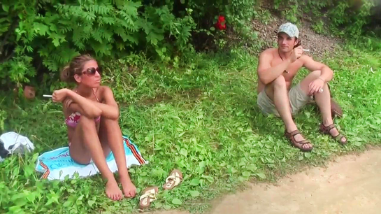 Pickup Artists Gave A Girl A Smoke And Fucked Her Hard In The Bushes!