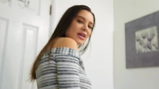 Stepbrother Fucked His Stepsister In The Bathroom After She Begged!