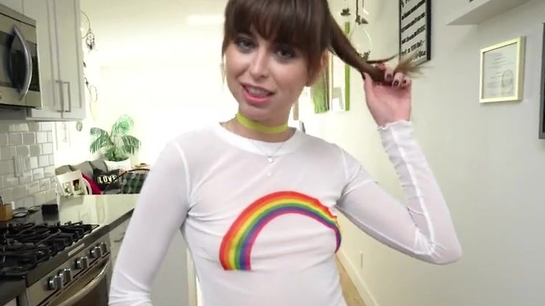 Riley Reid's Juicy Hairy Pussy Gets Fucked Hard!