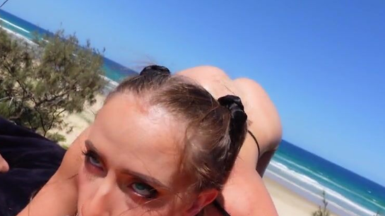 Beautiful Girl Begs To Get Creampied On A Public Beach!