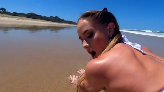 Real Couple Fucking Hard On The Beach Next To The Ocean!