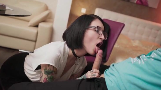 Teacher Jerks Him Off, Sucks Dick And Spreads Her Legs For Hard Sex!