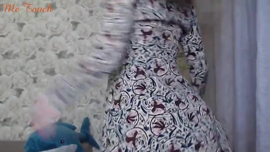Young Moscow Girl Dances And Flashes Her Body On Camera!