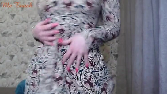 Young Moscow Girl Dances And Flashes Her Body On Camera!