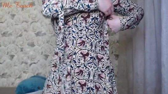 Young Moscow Girl Dances And Flashes Her Body On Camera!