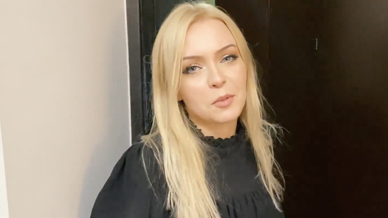 Beautiful Russian Neighbor Dropped By For An Amazing Blowjob!