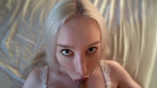 Bought New Stockings And Got A Huge Orgasm With Her Boyfriend