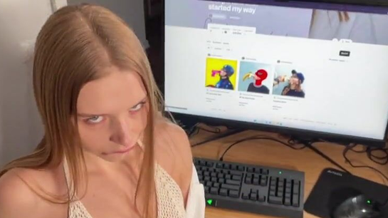 Russian Girl Does Porn And Makes Bank Selling NFTs On The Side!