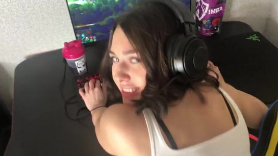 While She Plays Dota I'm Secretly Fucking Her Wet Pussy