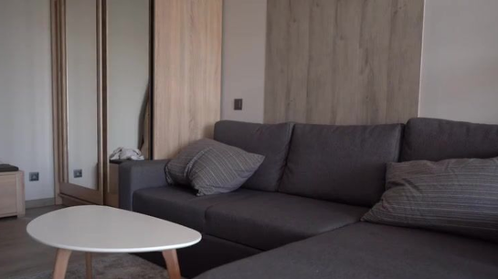 Real Couple Having Passionate Home Sex On The Couch!
