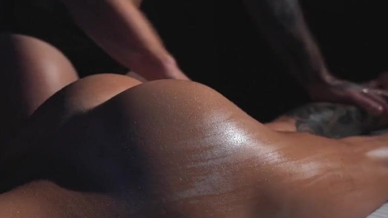Incredible Sex Right After A Sensual Massage Session!