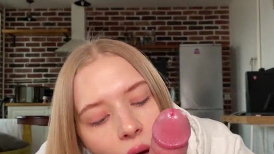 Real Russian couple homemade POV sex filmed on a phone