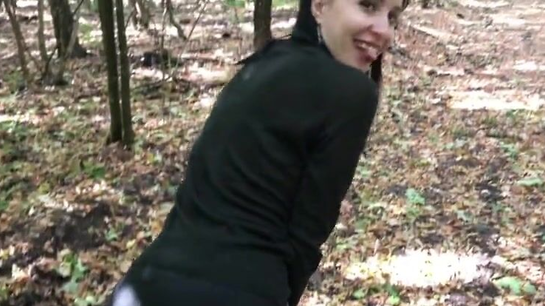Horny Russian Woman Gets Fucked During Forest Walk!