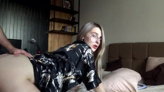 He Fucked His Young Stepmom On The Table And Came In Her Mouth!