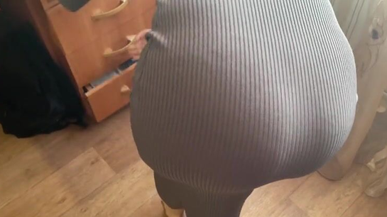 Hot Realtor Fucked Her Client Hard On The Empty Apartment For Rent!
