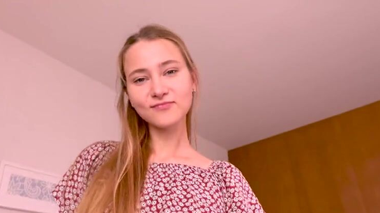 25 Year Old Russian Babe At Casting... Took My Cock Balls Deep!