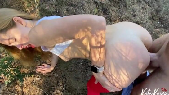 Quick POV Outdoor Fuck In Nature!