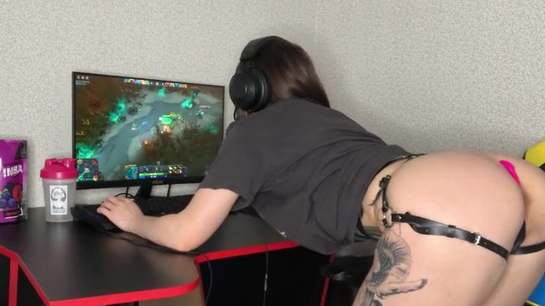 Played Dota All Day Then Suddenly Needed To Get Fucked!