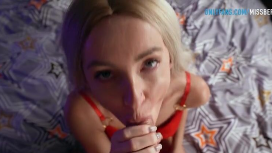I Pounded This Gorgeous Girl In Bed All Night... Her Juicy Pussy Felt Amazing!