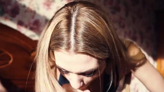 Beautiful Russian Girl Gives Amazing Morning Blowjob!