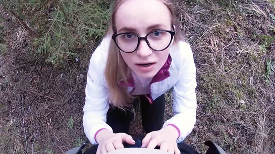 My GF Loves Sucking Cock And Taking Anal Creampie Outdoors!