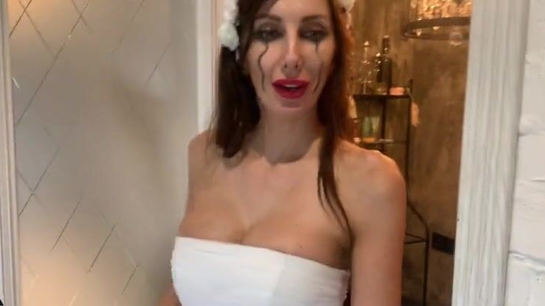 Mature Bride Cheats On Fiancé With Stranger Before Wedding!