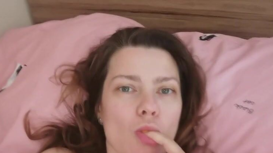 Waking Up To My 40YO Russian MILF's Wet Pussy!