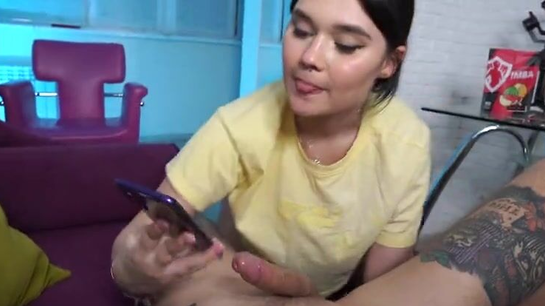 Hot Russian Girl Gave Home Blowjob With Dirty Talk!