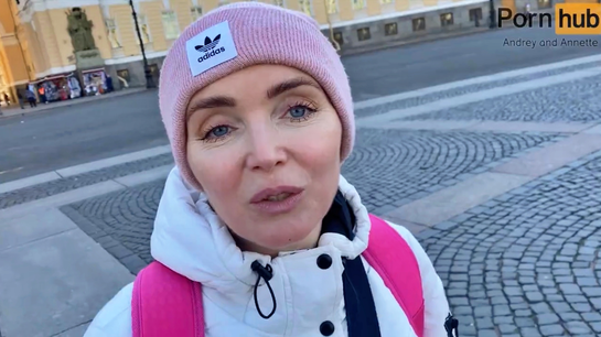 Strolled City Center Then Fucked Her Brains Out In Hotel Room!