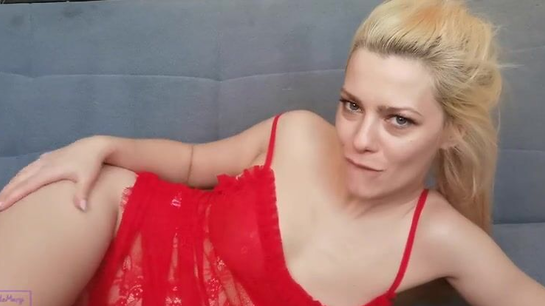 Aunt Got Extremely Horny And Couldn’t Hold Back!