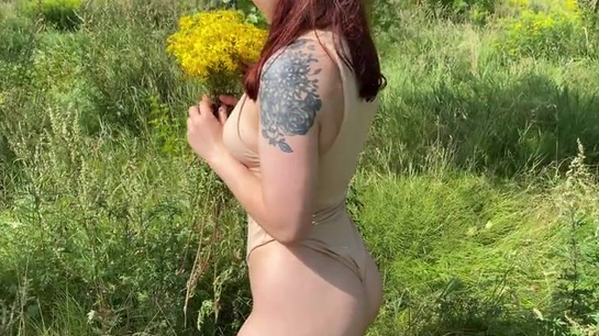 Wife Begged For Creampie During Nature Photoshoot!