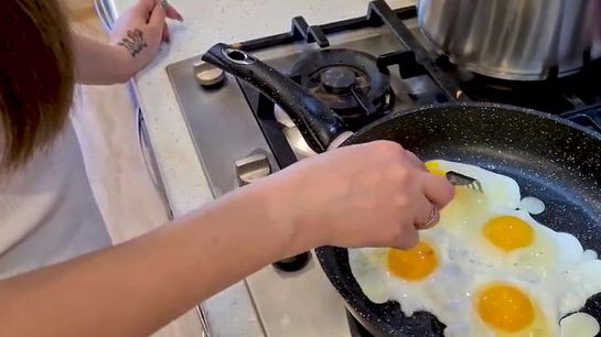 Stepdaughter Cooking Breakfast... Wants My Cock For New iPhone!
