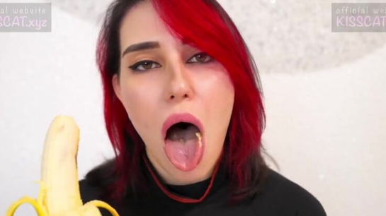 She Practiced Sucking Dick On Bananas... Now She’s Pro!