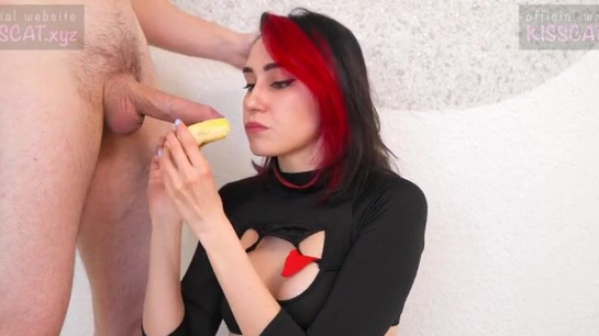 She Practiced Sucking Dick On Bananas... Now She’s Pro!