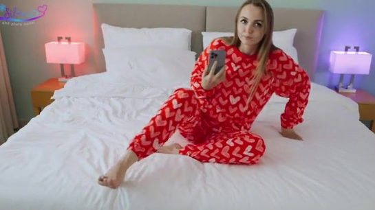 She Asked For Pics Then Earned My Cock Deep Inside!