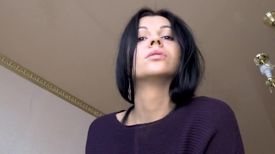 Kiss My Juicy Pussy... You Want To Lick It So Bad!
