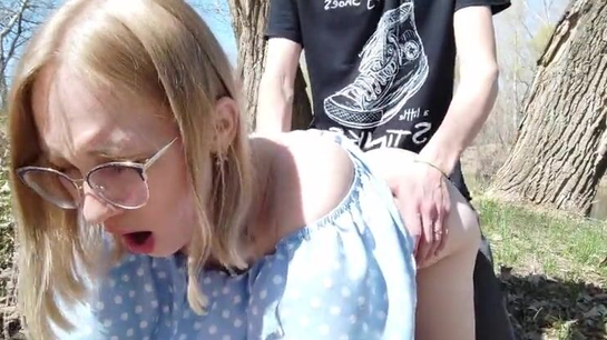 Took Friend On Picnic And Fucked Her Doggy On The Grass!