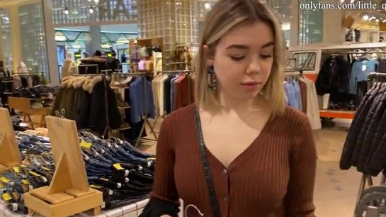 Got So Horny While Shopping I Fucked Her In The Fitting Room!