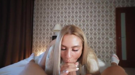 Young Stepmom With Perfect Ass Rides My Cock Anal!