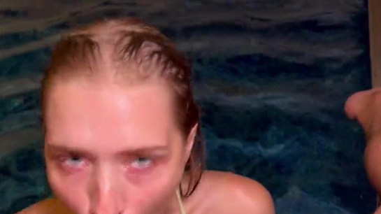 Hot Friend Seduced Him For A Blowjob In The Swimming Pool!