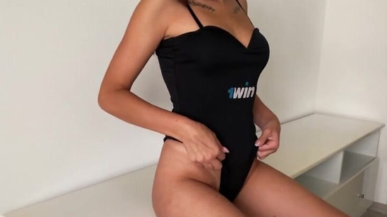 I Fucked This Hot Russian Babe After She Took My Load On Her Face!