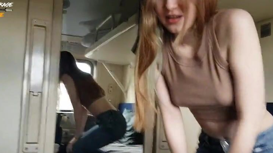 Russian Guy Fucked Stranger Student In Train Compartment!