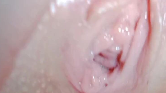 Horny Wife Told Masseur She's Dying To Get Fucked Hard!