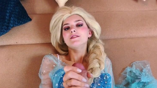 Eva Elfie Fucked Like A Total Whore In Hot Cosplay Session!